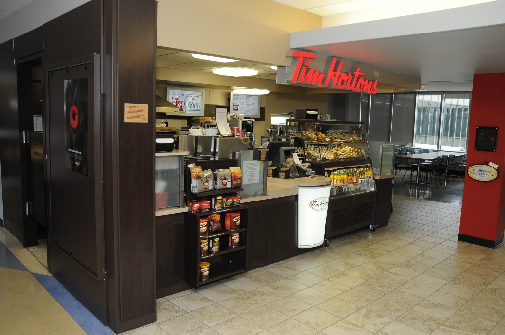 TIM HORTONS Air Canada Cafeteria Ecodomus ConstructionEcodomus